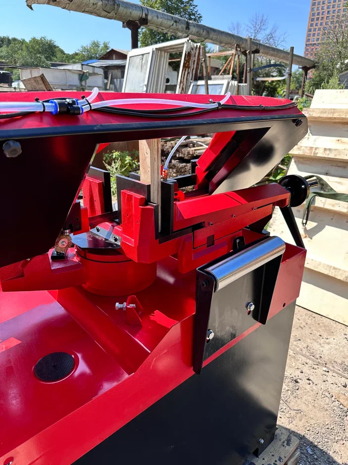 Ленточнопильный станок MetMachine LSZ1525, поворотная рама