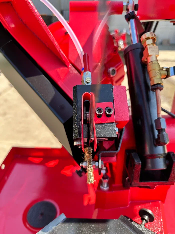 Ленточнопильный станок MetMachine LSZ1525, поворотная рама