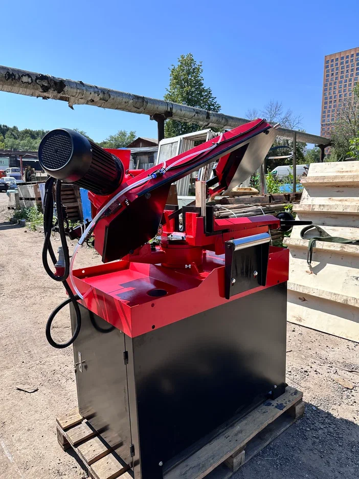 Ленточнопильный станок MetMachine LSZ1525, поворотная рама