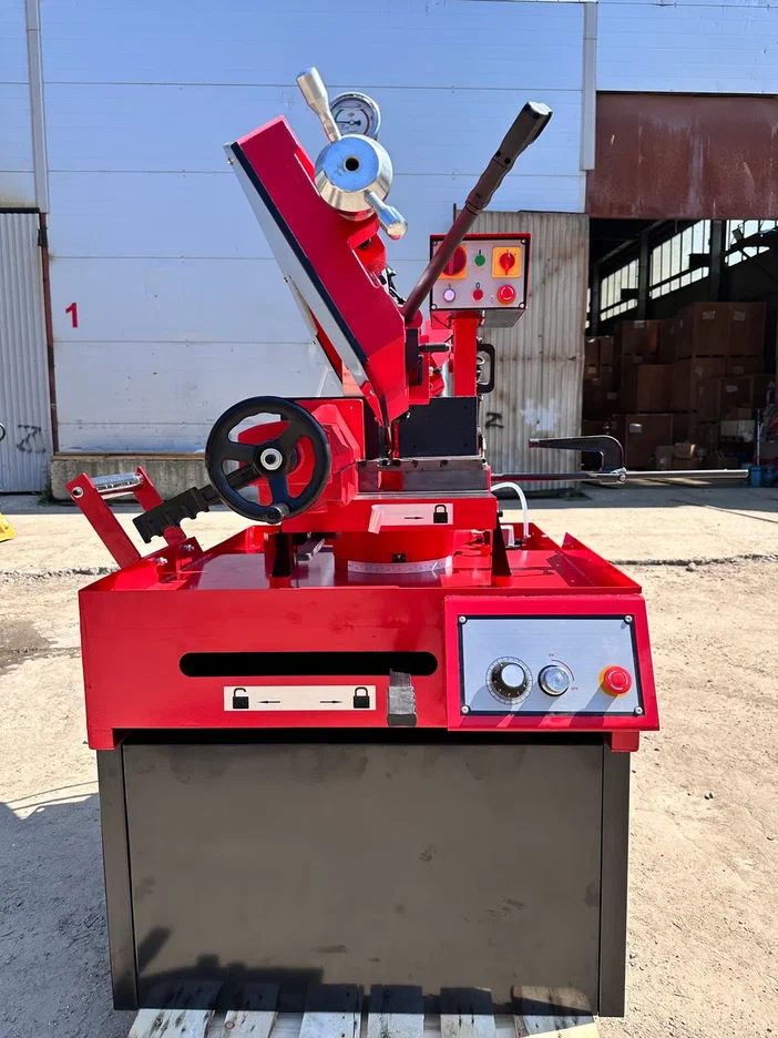 Ручной ленточнопильный станок с поворотной рамой MetMachine LSZ2227