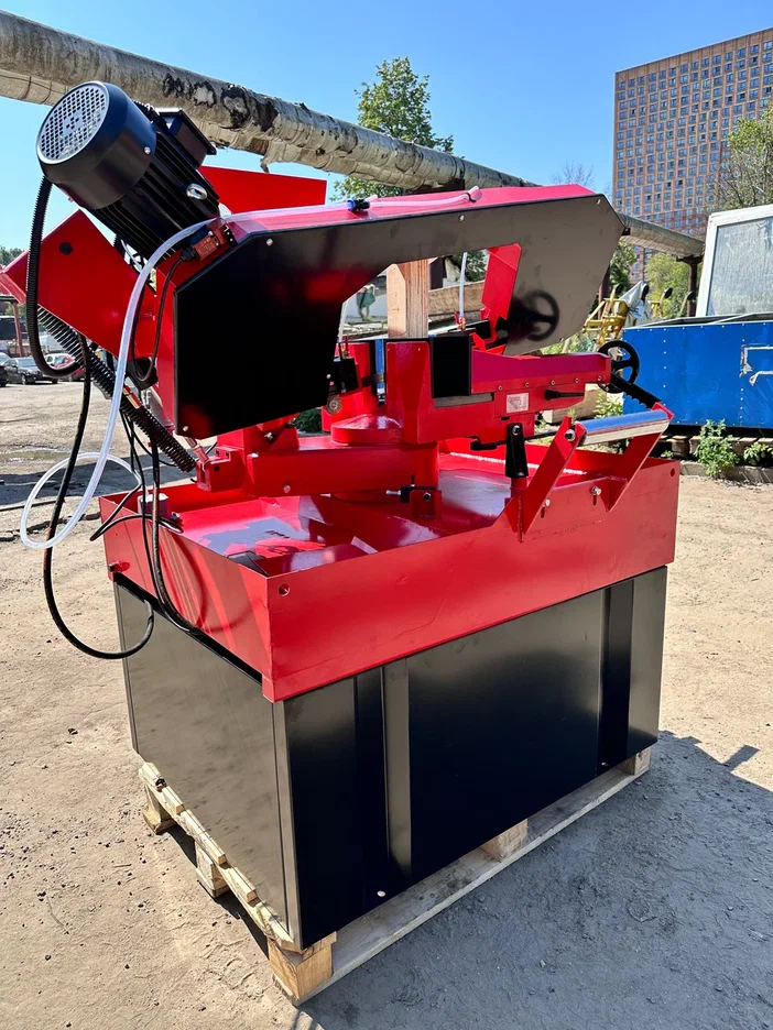 Ручной ленточнопильный станок с поворотной рамой MetMachine LSZ2227