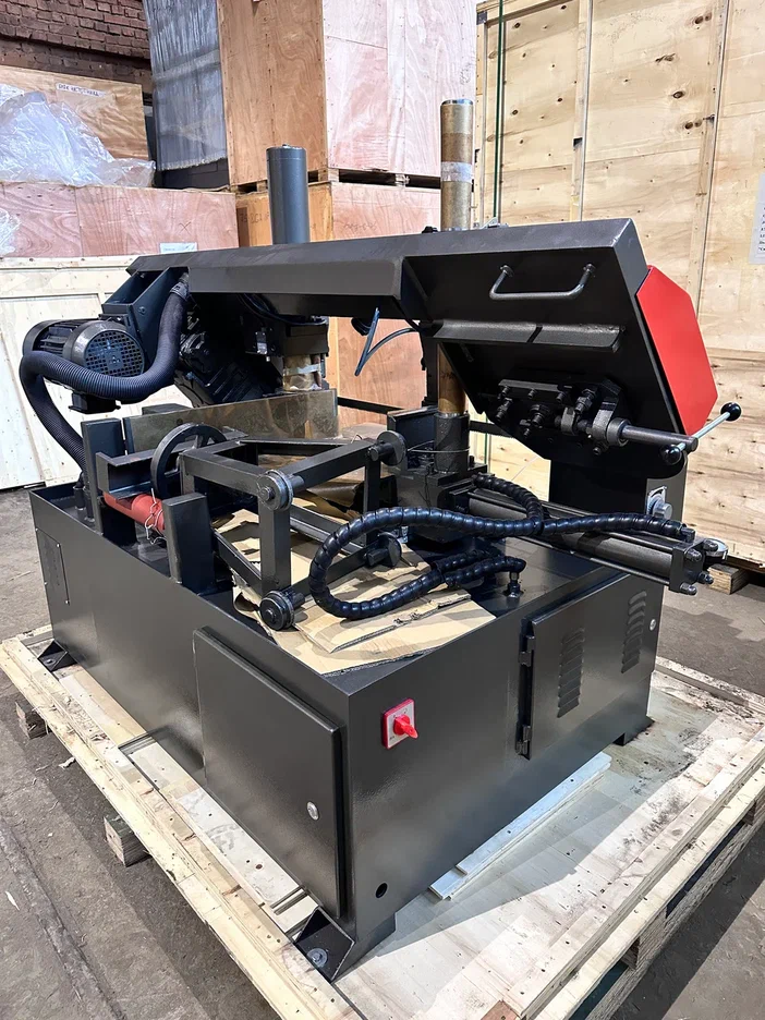MetMachine LSZ2226 ленточнопильный станок с поворотной рамой