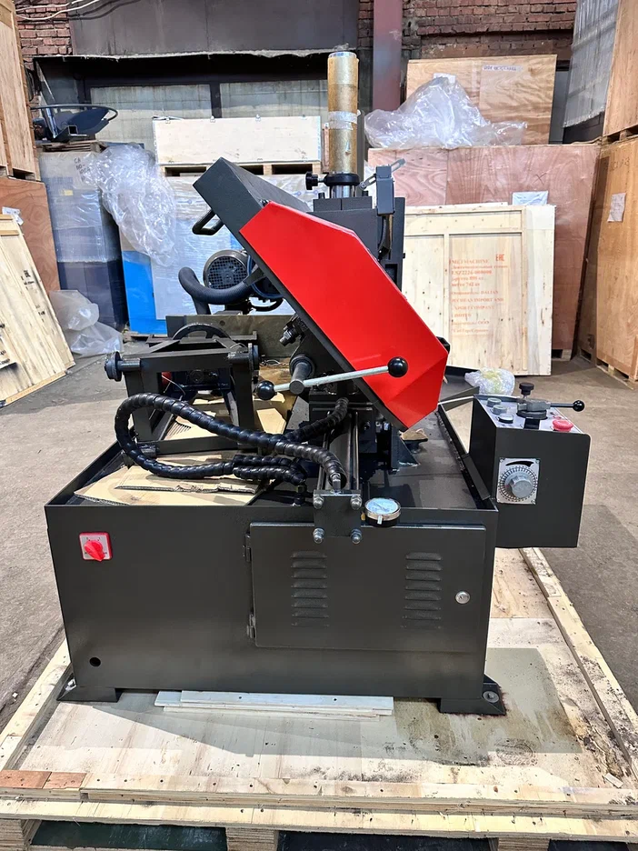 MetMachine LSZ2226 ленточнопильный станок с поворотной рамой