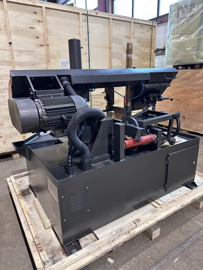 MetMachine LSZ2226 ленточнопильный станок с поворотной рамой