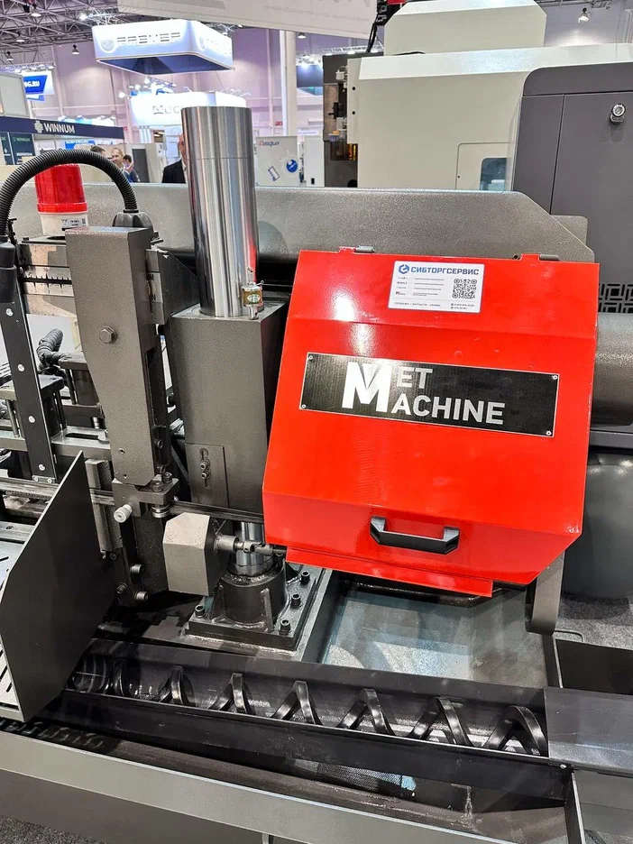 Автоматический ленточнопильный станок MetMachine ALS3032-NL0ST0