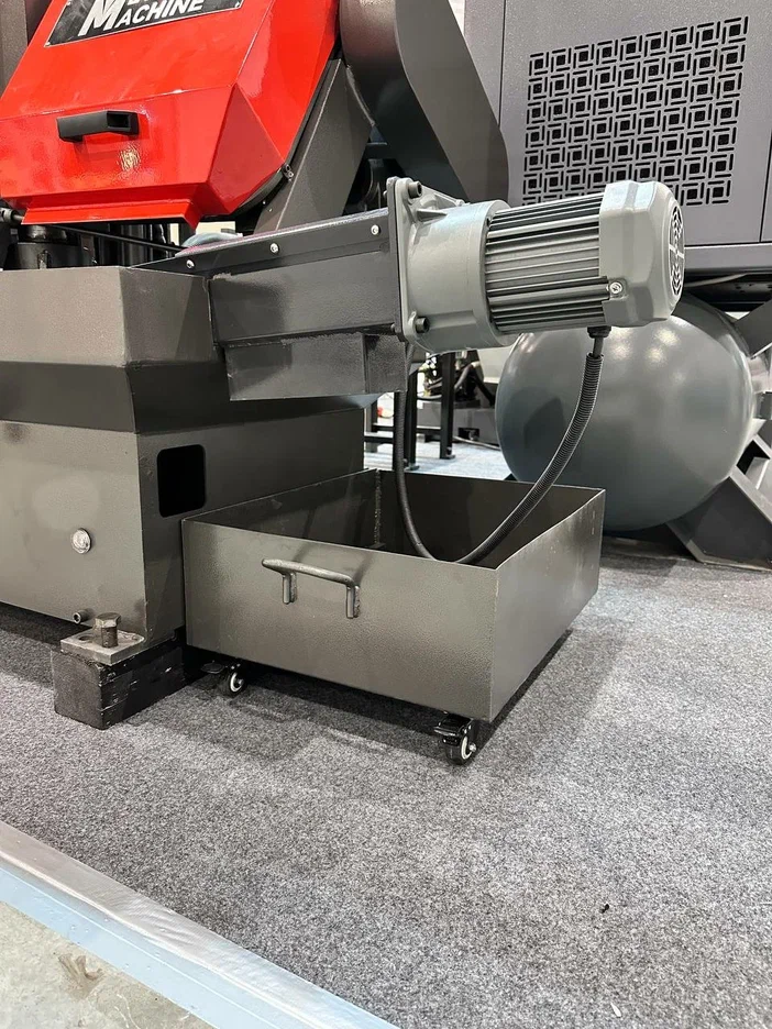 Автоматический ленточнопильный станок MetMachine ALS3032-NL0ST0