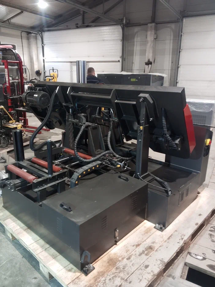 MetMachine ALS5550 автоматический ленточнопильный станок 