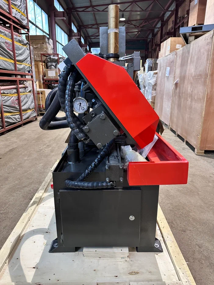 MetMachine LS2226 полуавтоматический ленточнопильный станок 