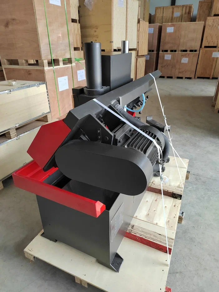 MetMachine LS2226 полуавтоматический ленточнопильный станок 