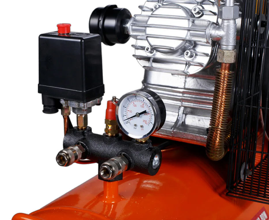 Компрессор ременной Кратон AC-630-110-BDW, 3 кВт, 110 л., 380В, 3 поршня