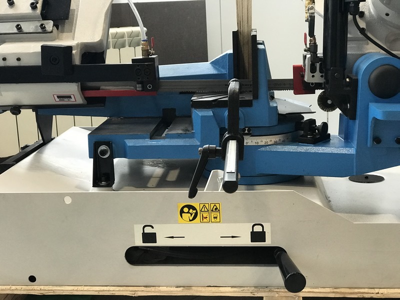 MetalTec BS 250 FH ленточнопильный станок по металлу