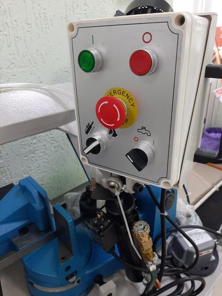 MetalTec BS 170 FHE (380 V) ручной ленточнопильный станок