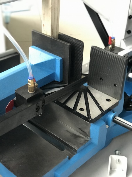 MetalTec BS 250 FH ленточнопильный станок по металлу