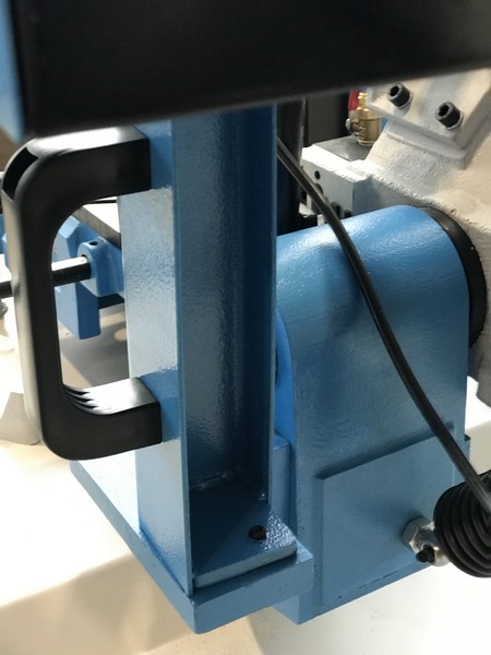 MetalTec BS 250 FH ленточнопильный станок по металлу