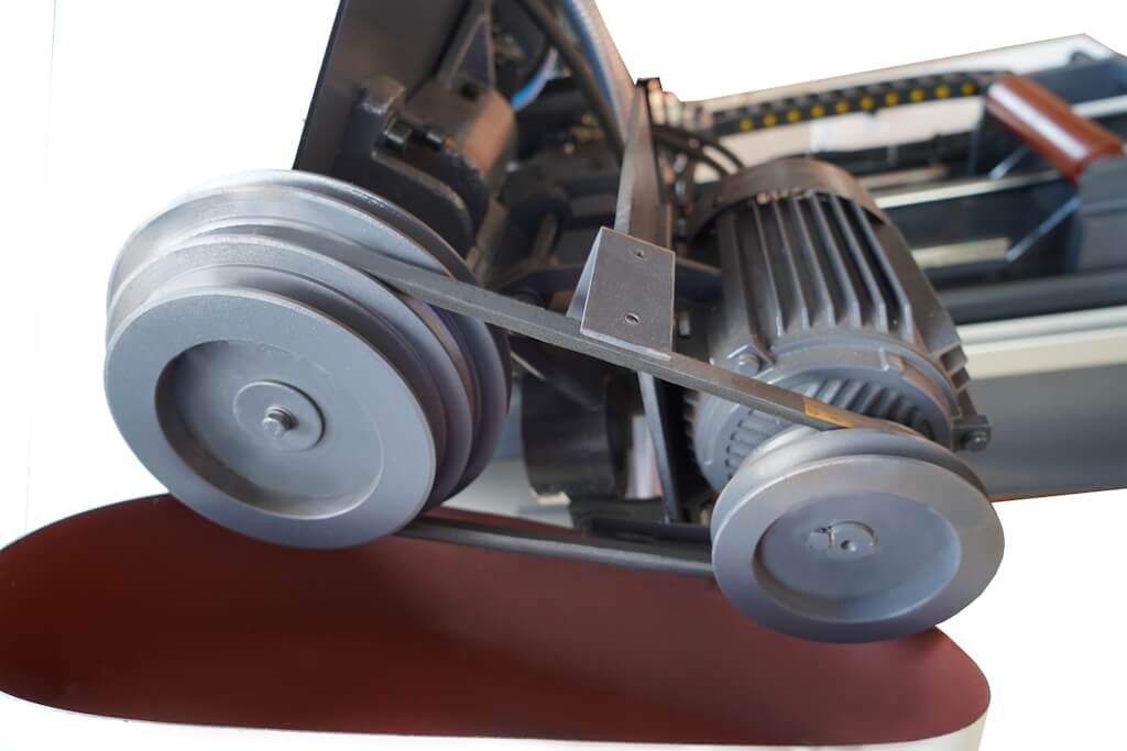 Автоматический ленточнопильный двухколонный станок METAL MASTER MSK-350E