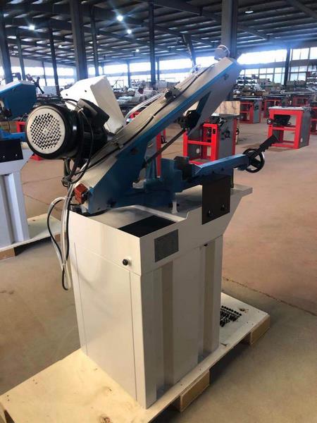 MetalTec BS 170 FHE (380 V) ручной ленточнопильный станок