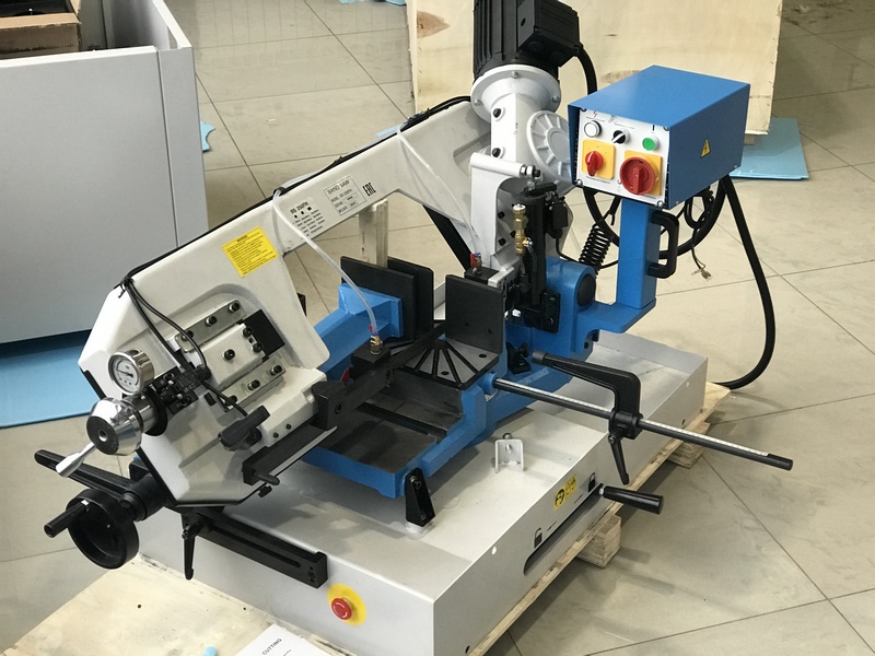 MetalTec BS 250 FH ленточнопильный станок по металлу