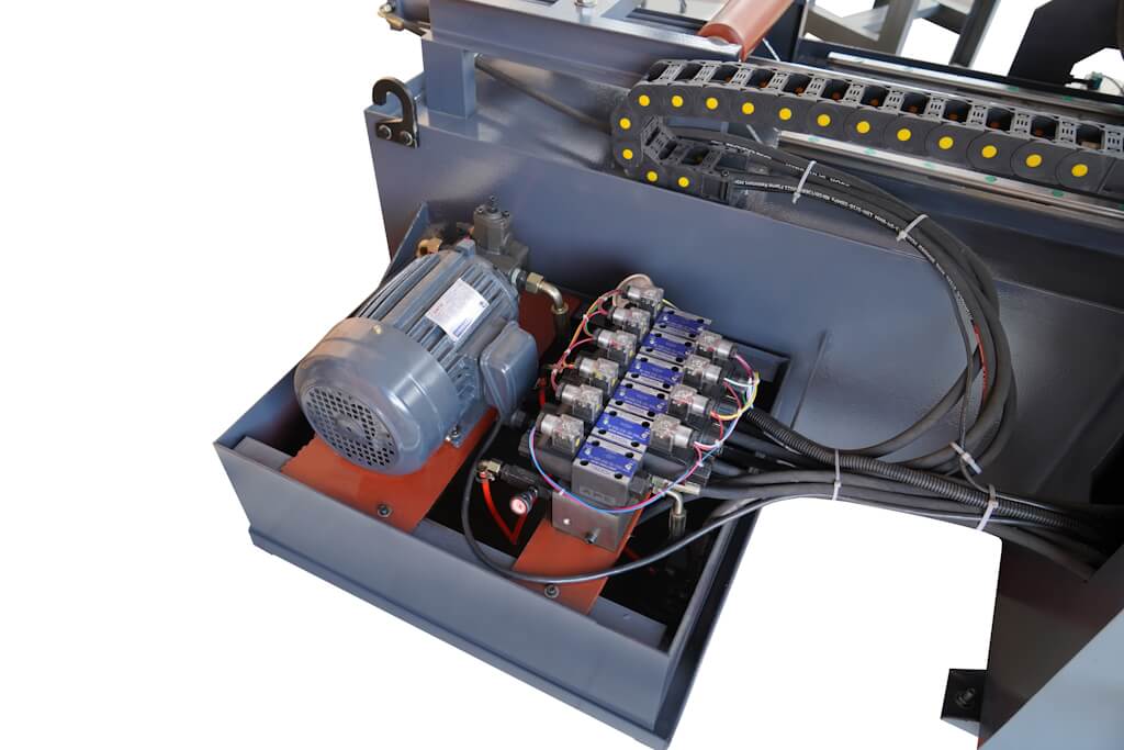 Автоматический ленточнопильный двухколонный станок METAL MASTER MSK-350E