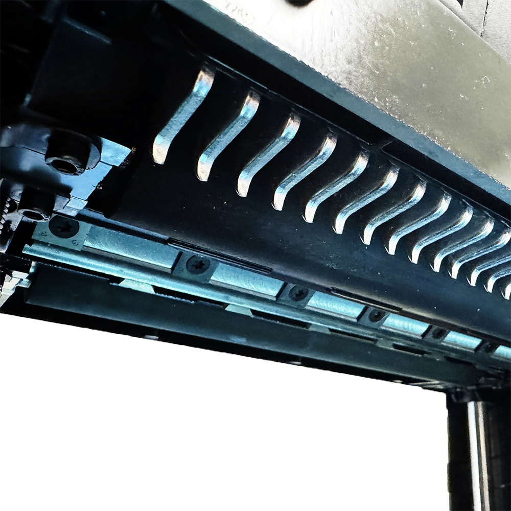 Рейсмусовый станок JIB 22139 SC с сегментным валом